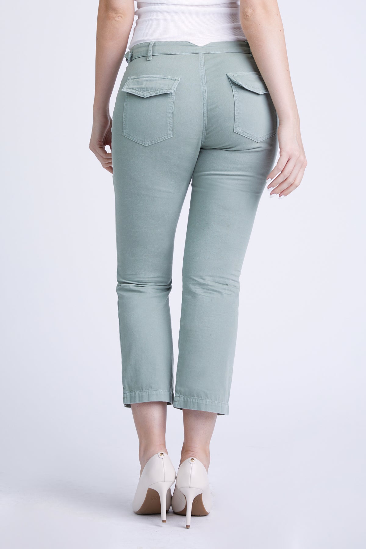 Flare crop pants in Tea