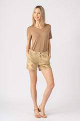 100% Silk casual shorts in Beige Camo