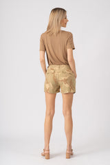 100% Silk casual shorts in Beige Camo