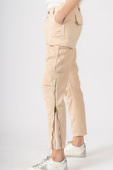 Easy Fit Cargo Pants in Tapioca