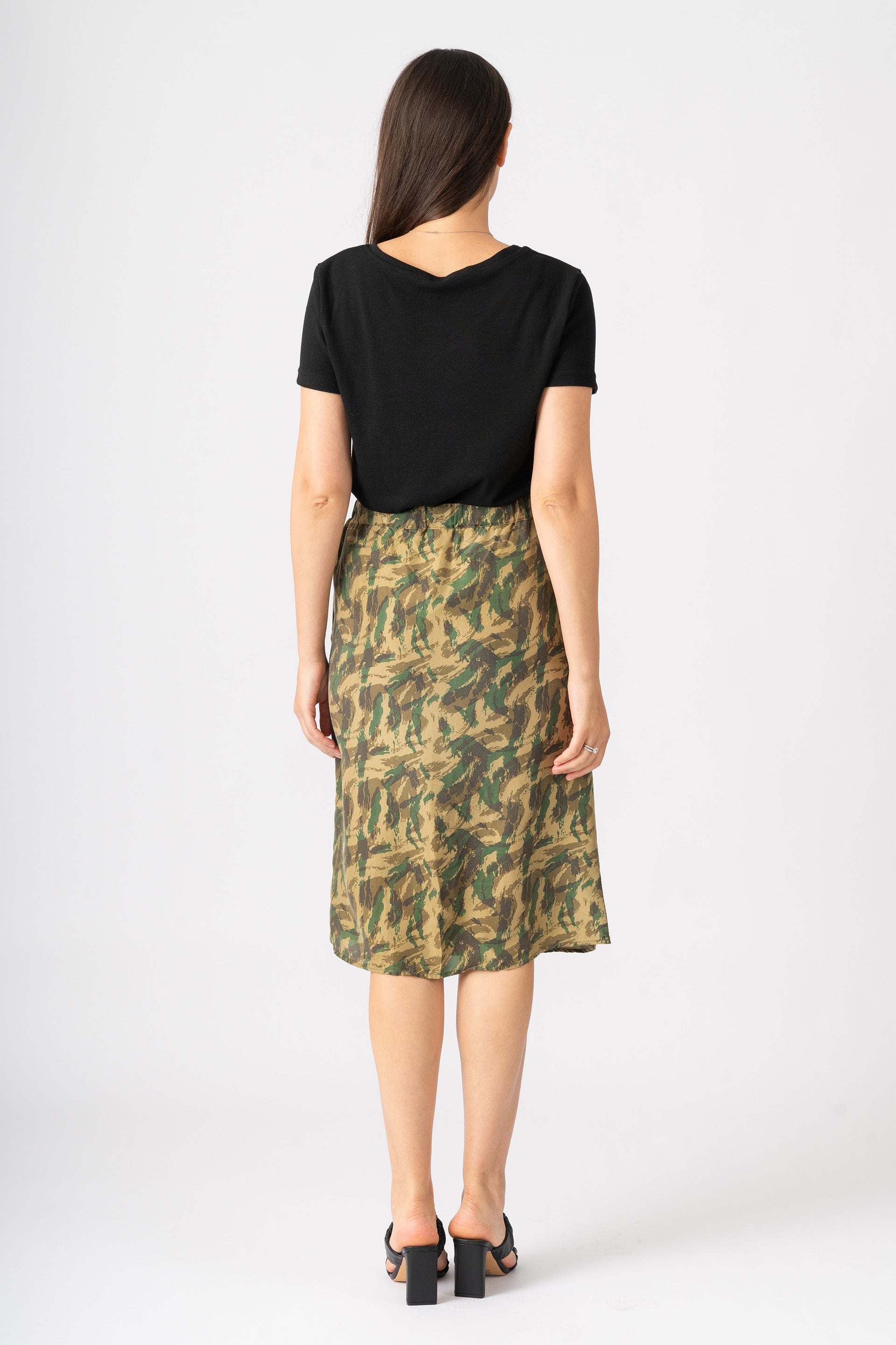 100% Silk long skirt with drawstring in Khaki Camo