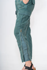 Cargo pants in Gray Blue