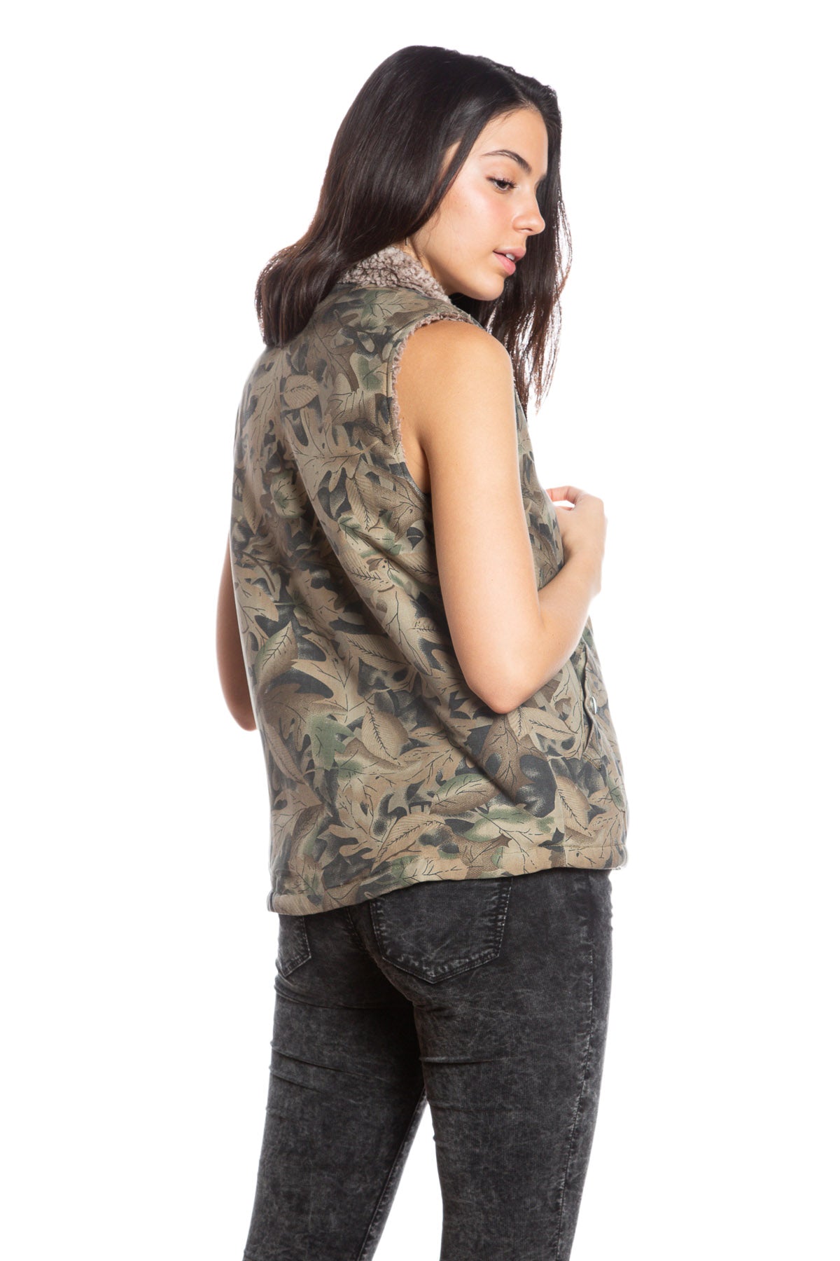 100% Silk high collar sherpa sleevless jacket in Leaf print