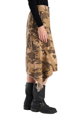 Silk sharkbite skirt in Sand Camo