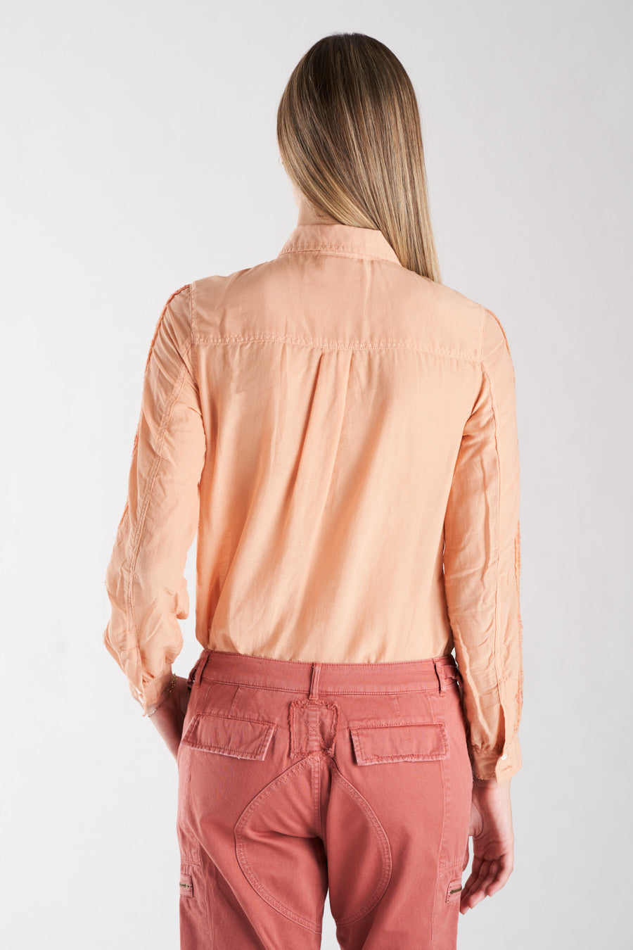 Silk long sleeves blouse in Sandstone